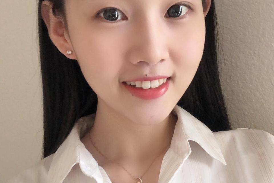Aihe Chen MBA 22